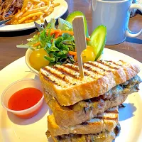 Expolor Grilled Cheese in|chariotさん