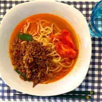 担々麺、タコライスが変身🍜|リヒトさん