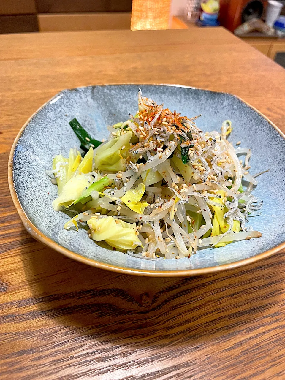 ほんだしとごま油としらすで和風ナムル|いがをさん