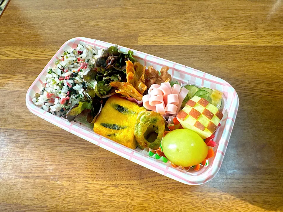 チキンチキンごぼう弁当|みもざさん