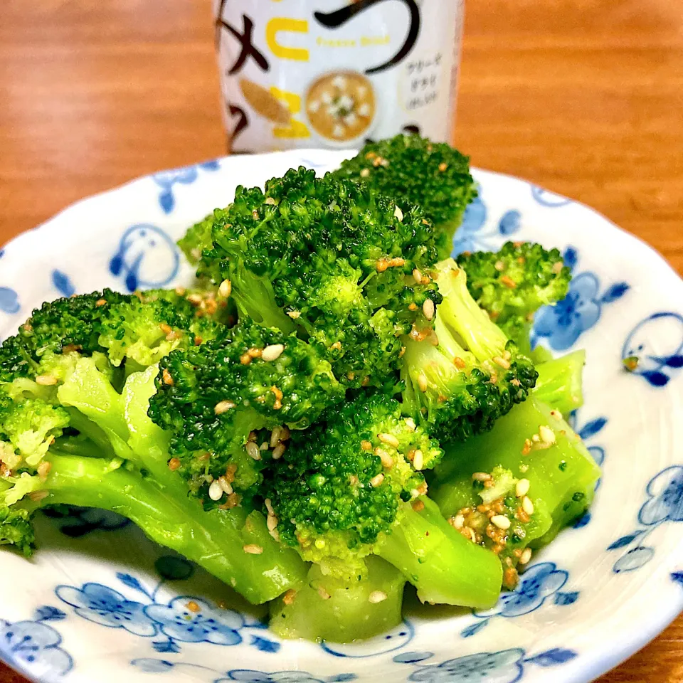 ブロッコリーの胡麻味噌和え🥦|まいりさん