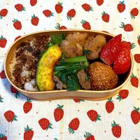 唐揚げ弁当|にこりこぷりんさん