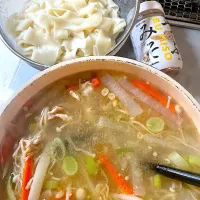 つぶみそ豚汁×ひもかわうどん|ぷわこさん