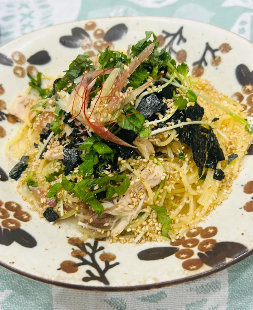 手巻き寿司の具の残りの和パスタ|オメグさん