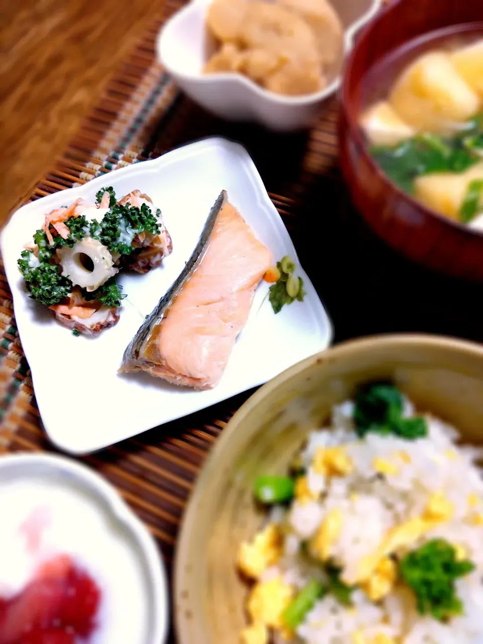 FitDishの北海道産鮭の塩麹焼き|まめころさん