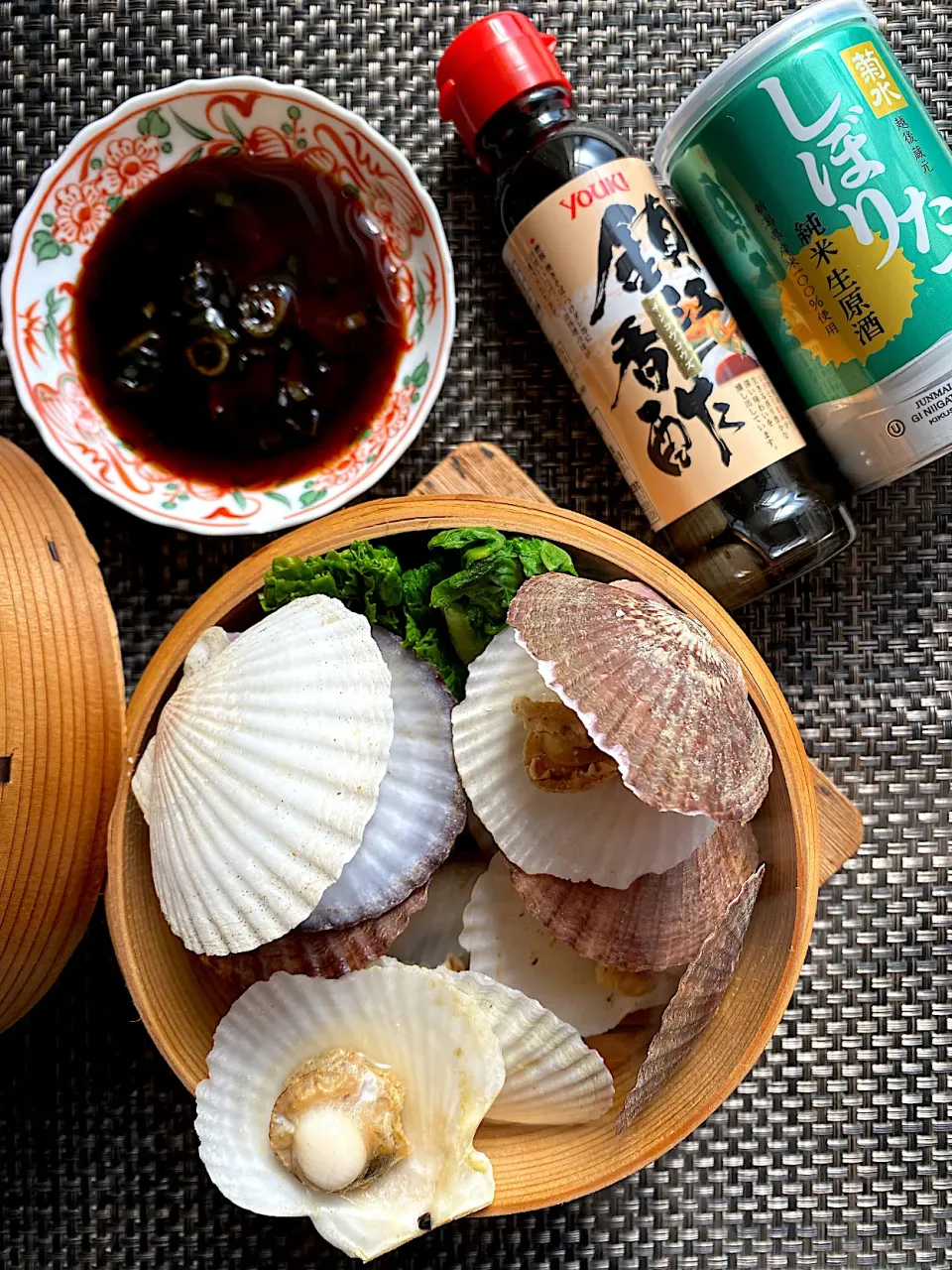 菊水純米生原酒の香りをまとった帆立稚貝の中国緑茶蒸し　黒酢ダレ|栃倉 直人さん