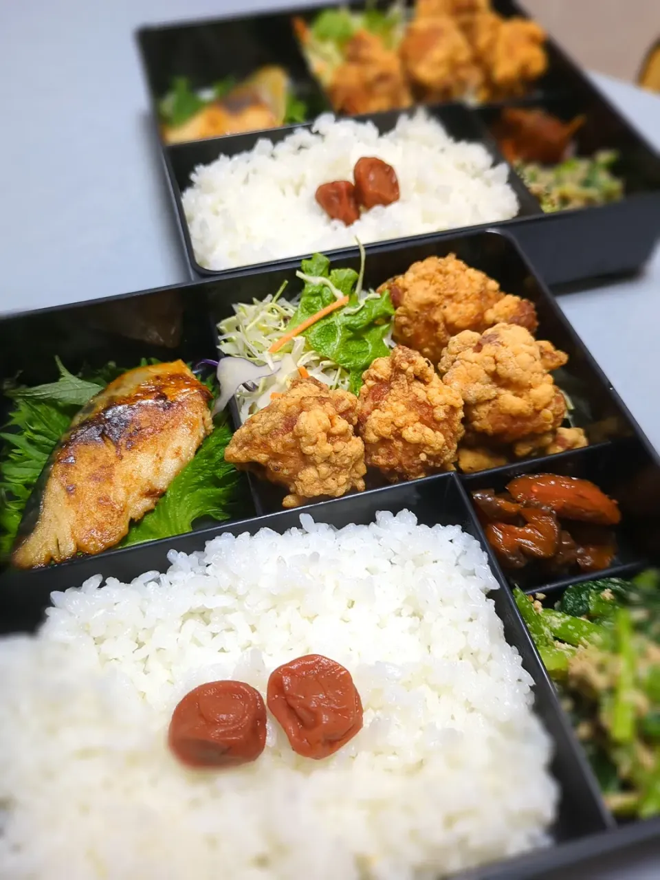鶏唐と鯖味噌漬けの松花堂弁当|闇夜の狸さん