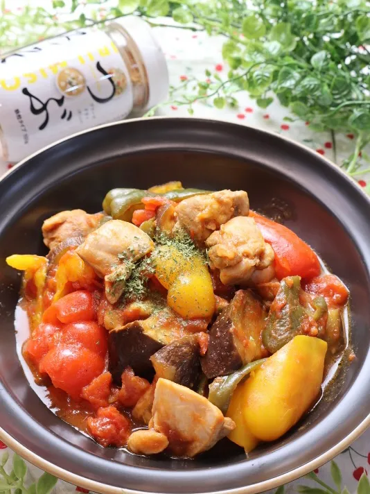 鶏肉とナス、ピーマンのつぶみそトマト煮|めいめいさん