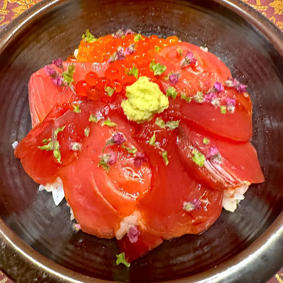 鮪いくら丼|流線形さん