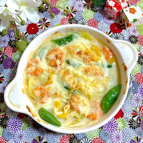 「雪印メグミルク　簡単ホワイトソース」を使ってみたSnapdishの料理・レシピ写真:海老と野菜のクリームチーズ焼き🧀