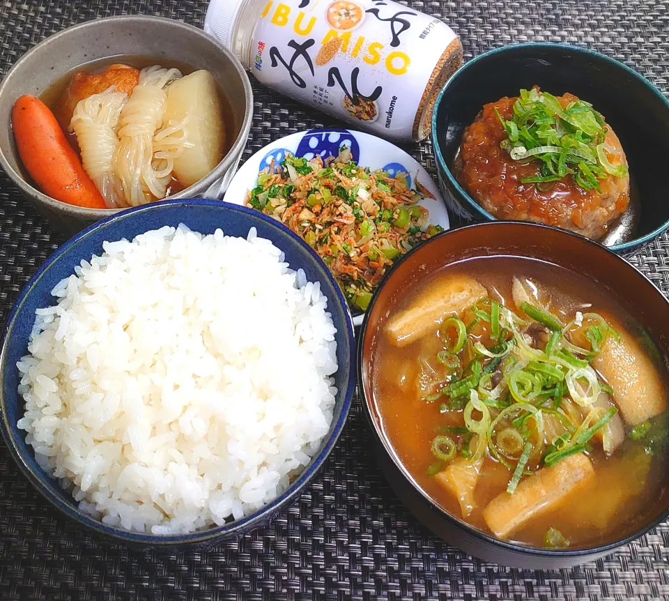 つぶみそでみそ変♪たまポンつぶみそ豚バーグ定食でムスコの置きランチ|からあげビールさん