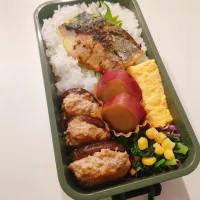 しいたけの肉詰め弁当🌷|きゅーさん