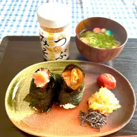 フリーズドライつぶみそお味噌汁とおにぎり🍙ランチ|KANAさん