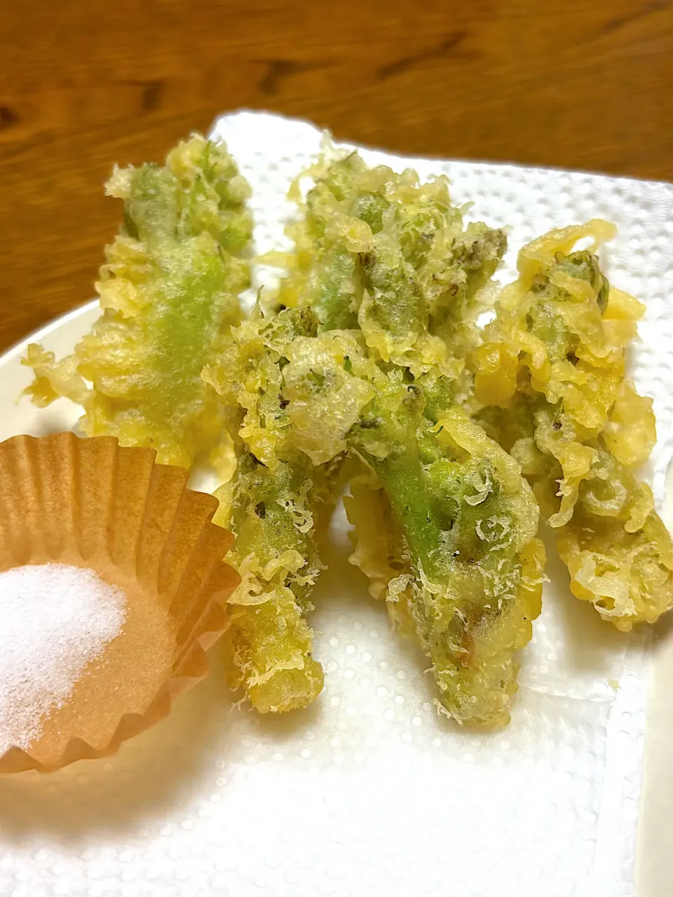 ひとあし早く春の味🌱タラの目の天ぷら|ちはるさん