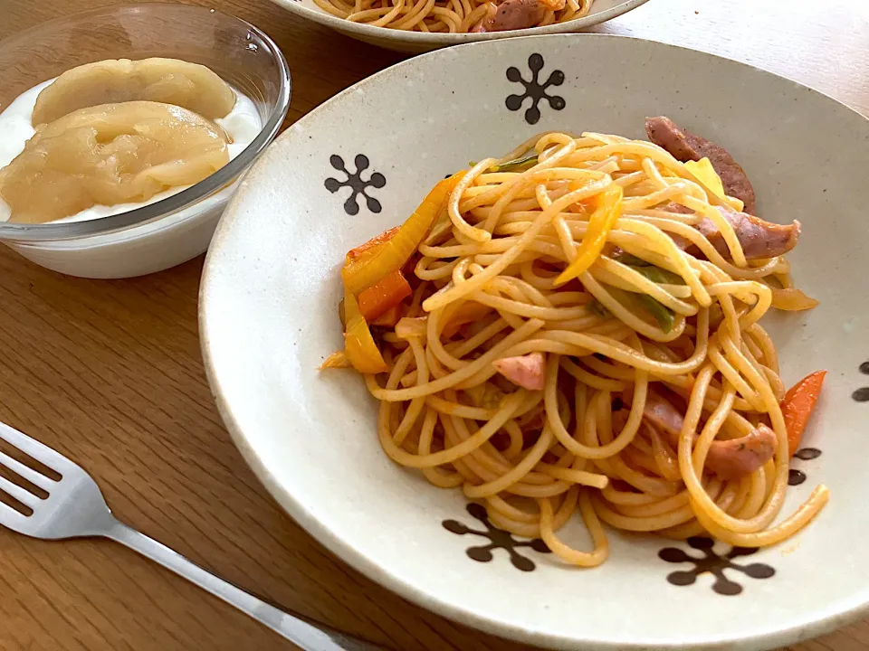 ＊アルモンデナポリタン＆煮りんごヨーグルト🍎＊|＊抹茶＊さん