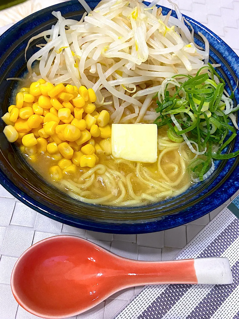 ほっこりコーンバターらーめん|単身赴任のっちさん