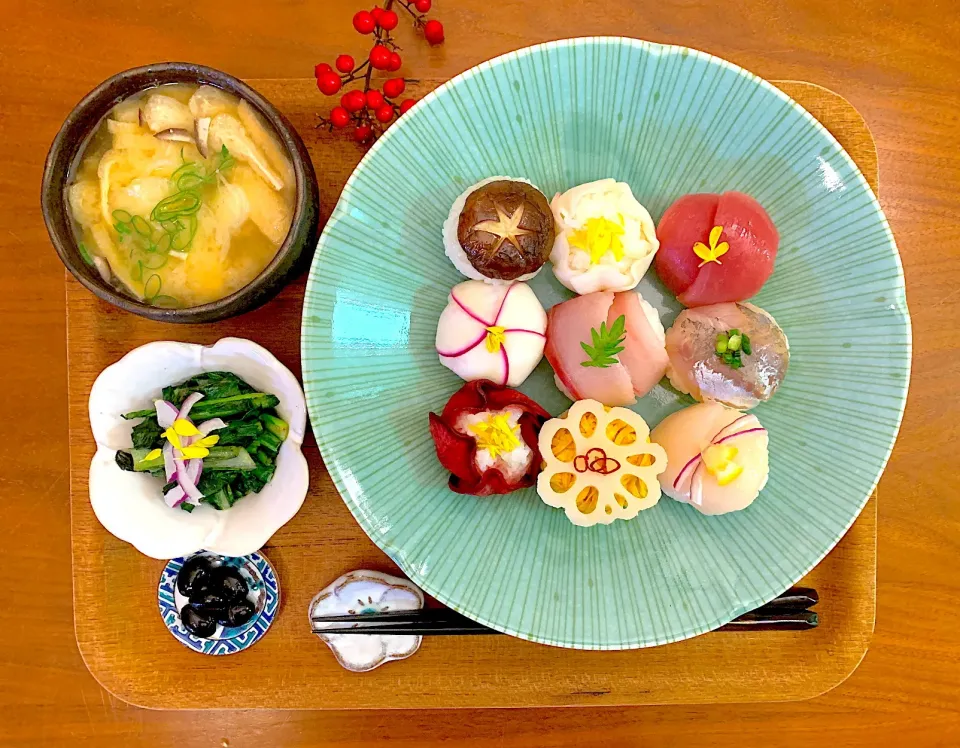 手まり寿司のおぼんごはん|すずさん