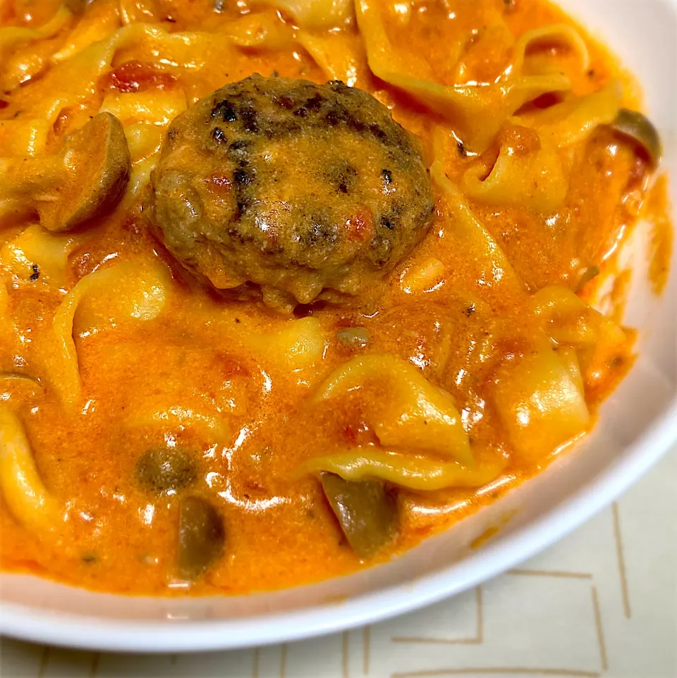 生パスタでトマトマスカルポーネソース|あーるさん