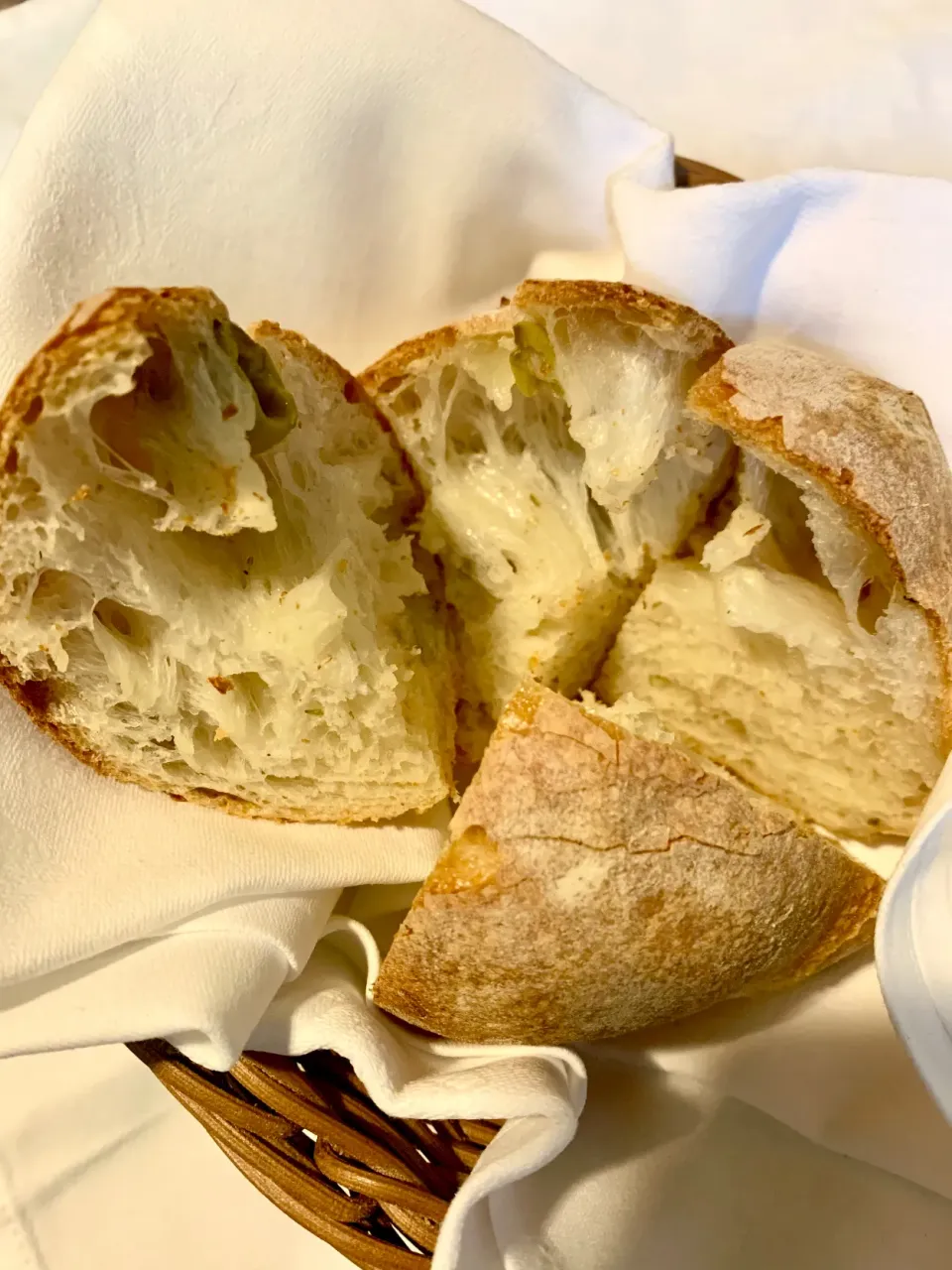 Sourdough Boule|gonbenさん
