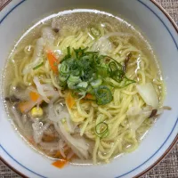 朝ラー🍜五目野菜タンメン|kudoさん