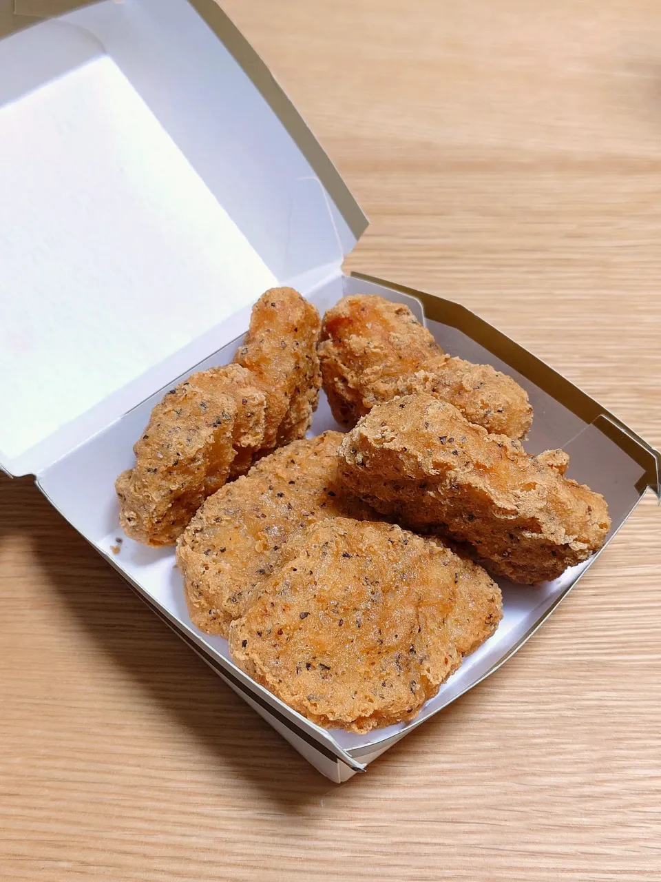 スパイシーチキンマックナゲット　黒胡椒ガーリック|すーさん