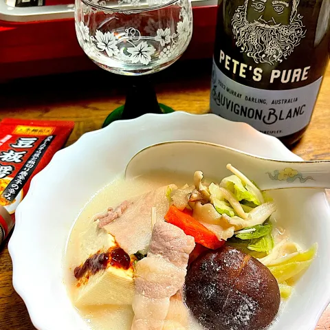 「スパイスでカンタン鍋変術「豆乳鍋」アレンジ」を使ってみたSnapdishの料理・レシピ写真:豆乳鍋