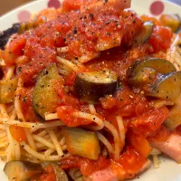 茄子とベーコンのトマトソーススパゲティ