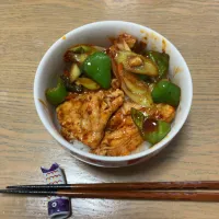 乱暴な豚ロースとピーマンの豆板醤炒め丼| Kojiさん