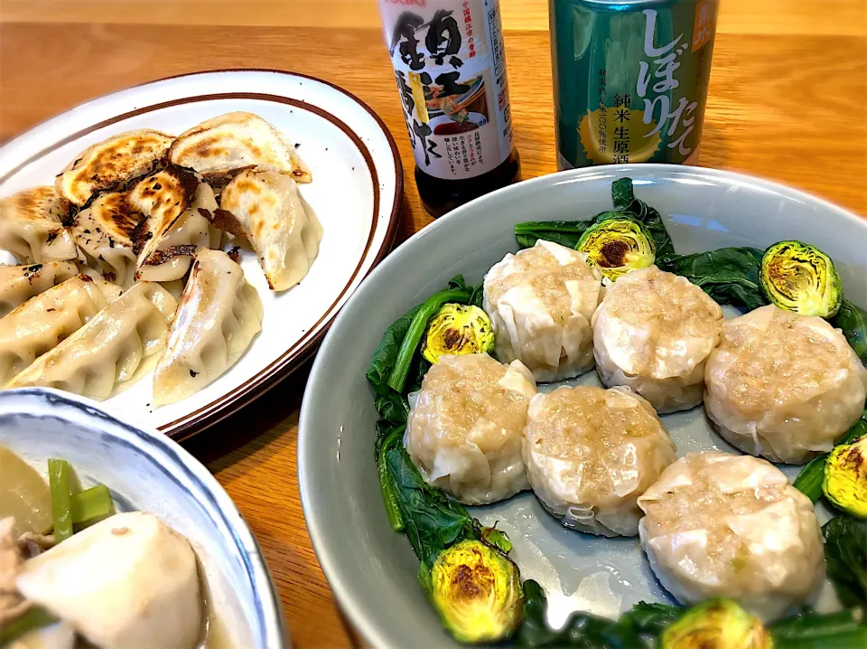 手抜き晩ご飯　焼き餃子&シュウマイ|じゅんさんさん