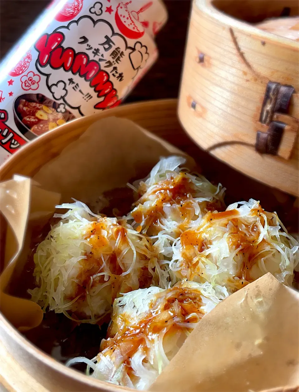 蒸籠で肉まん種のキャベツ蒸し♨️withヤミー|9421beruさん