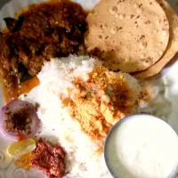 veg meal with okra curd pickle lentil powde|Ram Ramさん