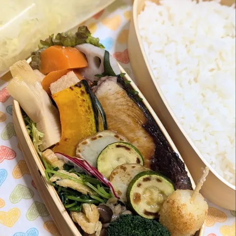 「プラス糀 生塩糀パウダー黒胡椒ブレンド150g」を使ってみたSnapdishの料理・レシピ写真:本日のお弁当〜鰤の塩麹パウダー焼き弁当