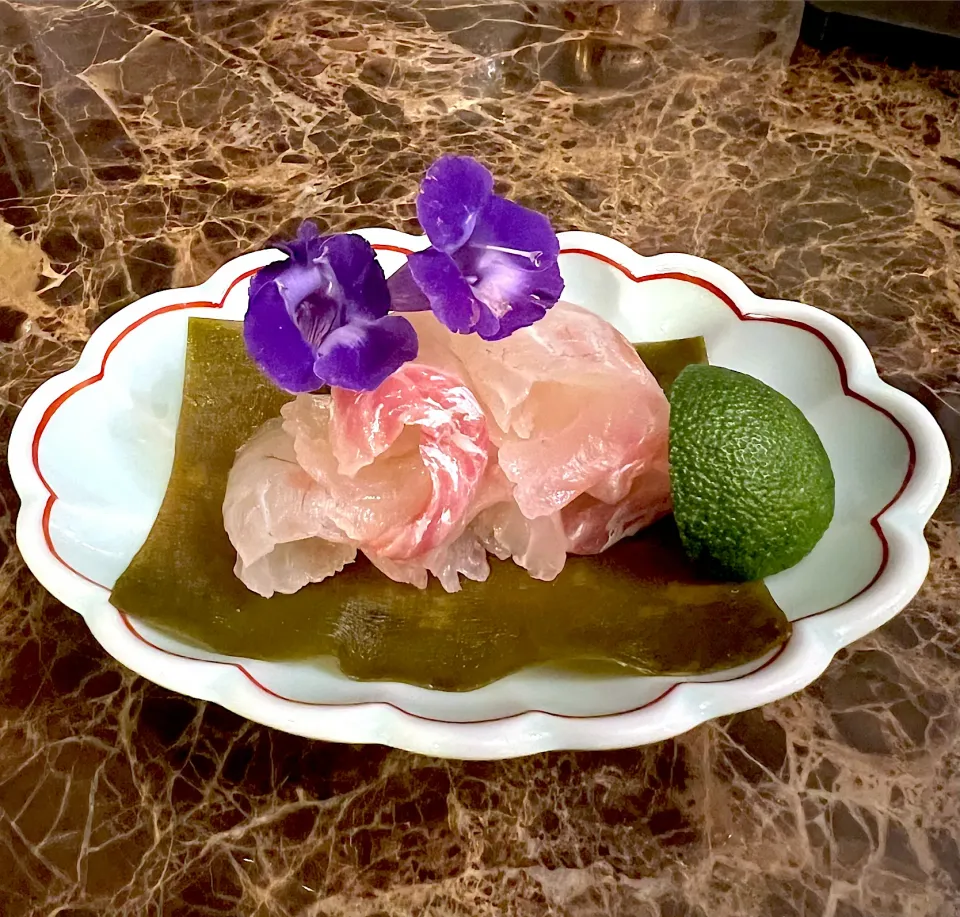 鯛の真昆布締め🐟|💍ごはん🍚さん