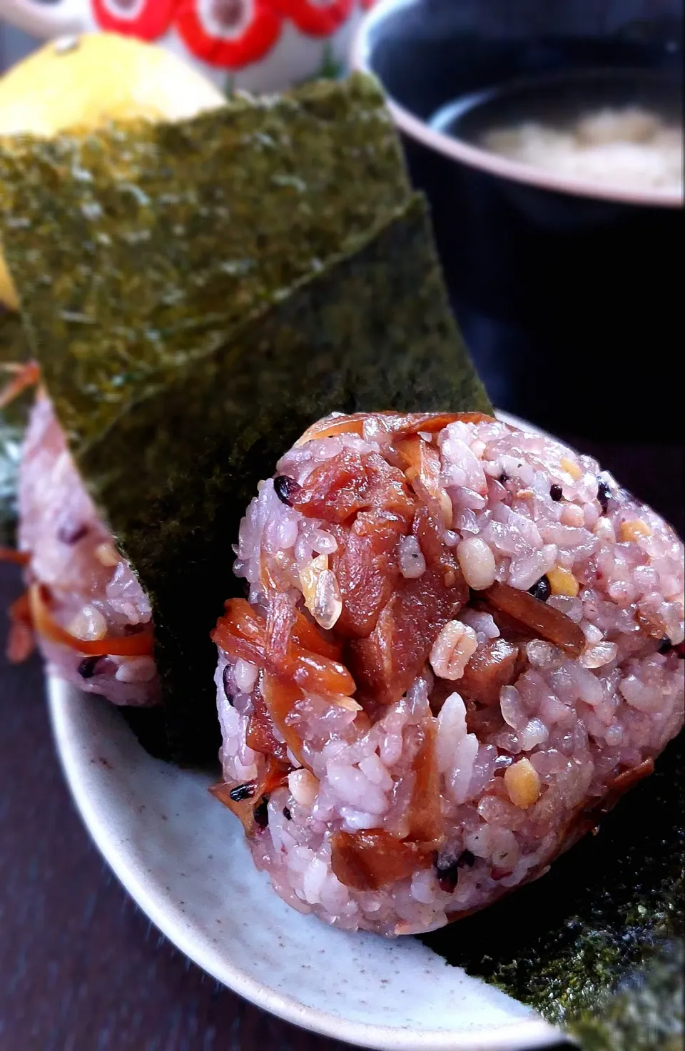 鶏めしおにぎり🍙|きつねさん