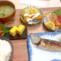 日替わり和食ランチ🍙|monaka427さん