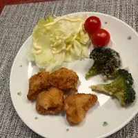 夕飯🎵鶏肉＆ブロッコリーの唐揚げ|kiyominさん