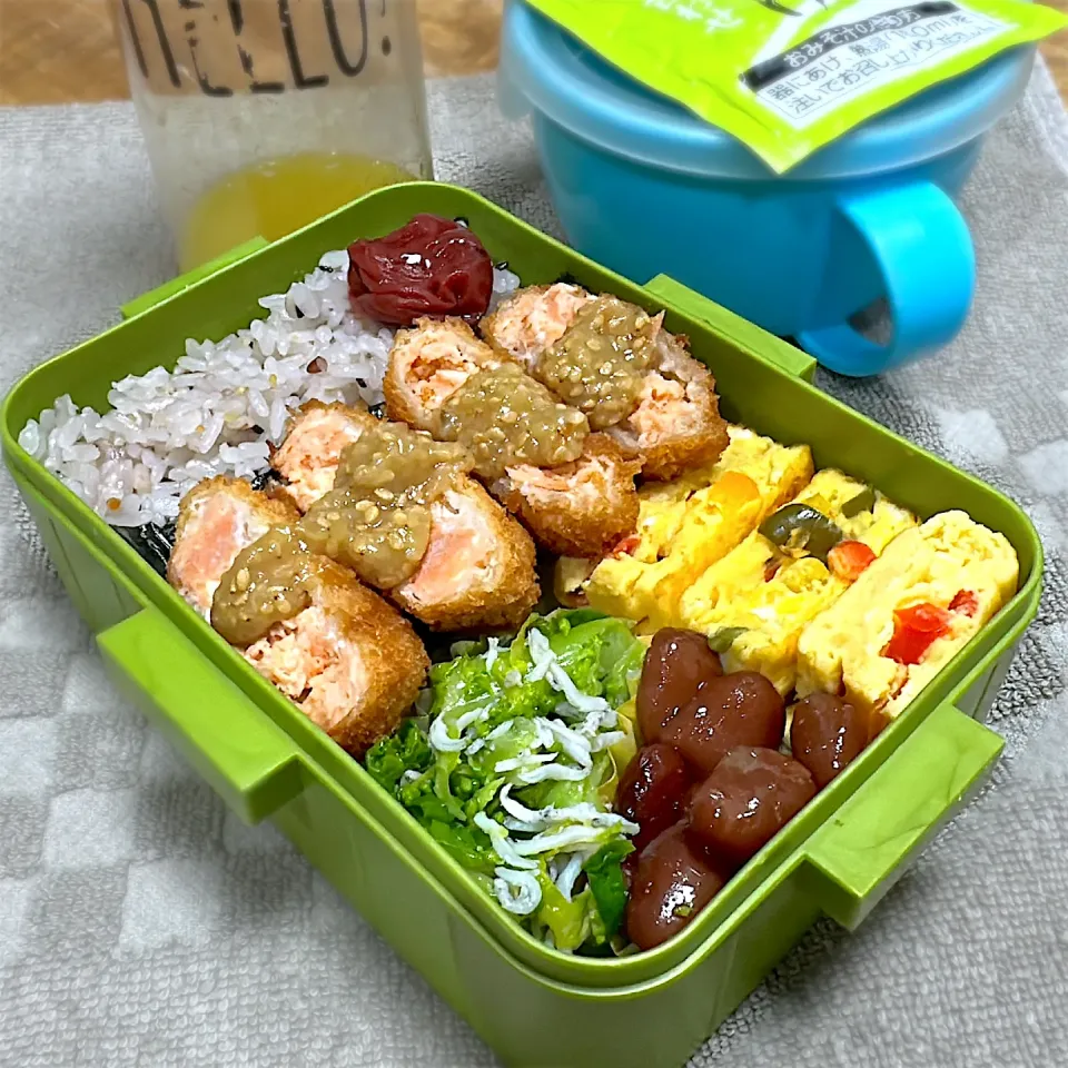サーモンフライ弁当|くまちゃんさん