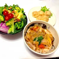 煮ほうとう＆サラダ🥗|マニラ男さん