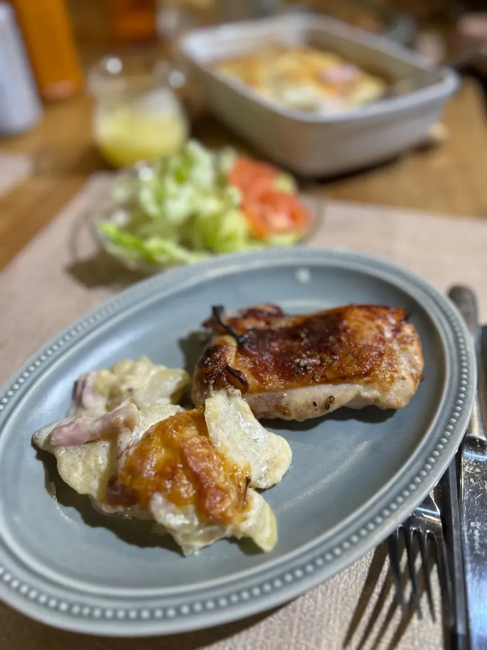 レモンソースチキンのオーブン焼き　ジャガイモのドフィノア|エトフさん