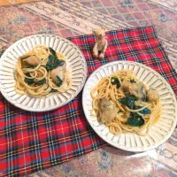 牡蠣とほうれん草のオイスターソースパスタ🍝|naonaomimichanさん