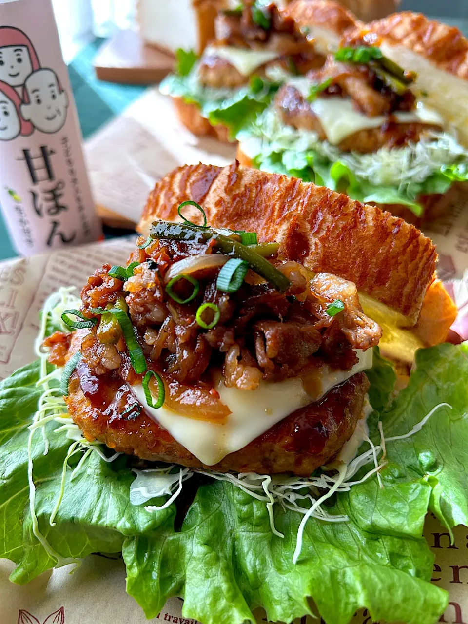 【食卓を紡ぐおたより便】甘ぽん de すき焼き&照り焼きバーガー|まなまな♡さん