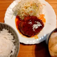 我が家で人気のハンバーグ定食|pigmegさん