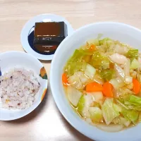 2025 0214 海老ワンタンスープ　黒胡麻豆腐| いもこ。さん