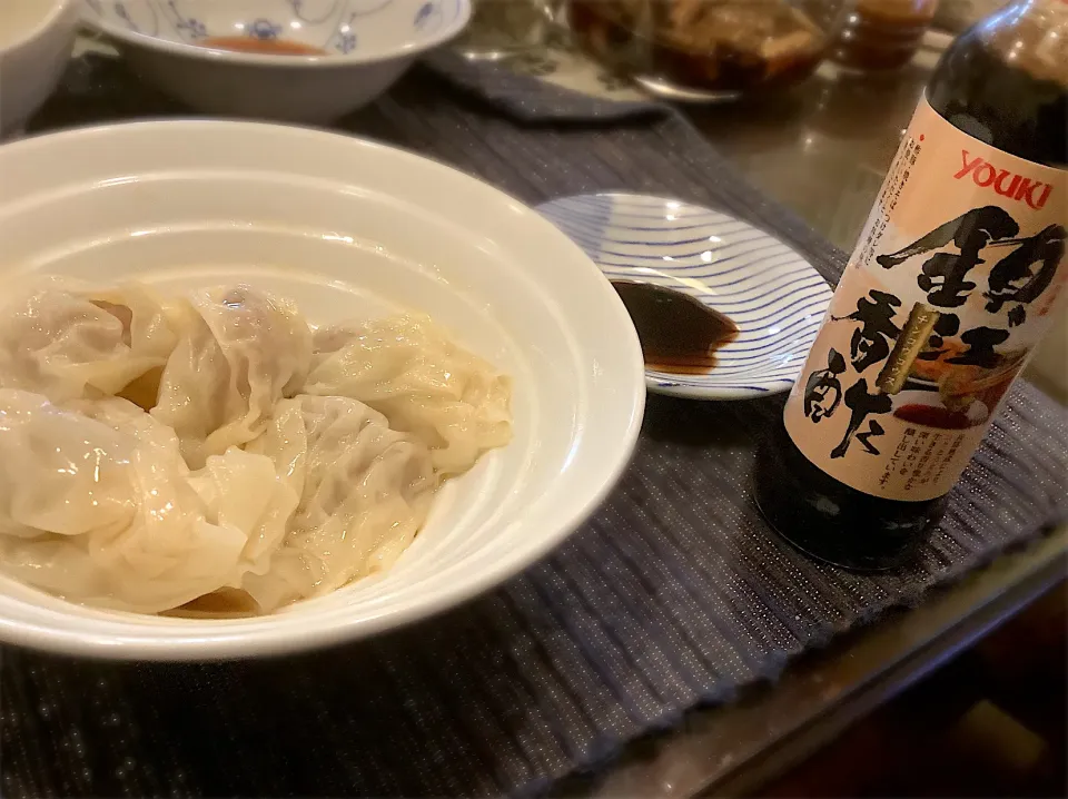 水餃子とお酒🍶『鎮江香酢』これは美味しい😋|アライさんさん