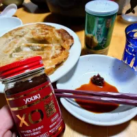 餃子のタレにXO醤と、日本酒が合う♪|だりえさん