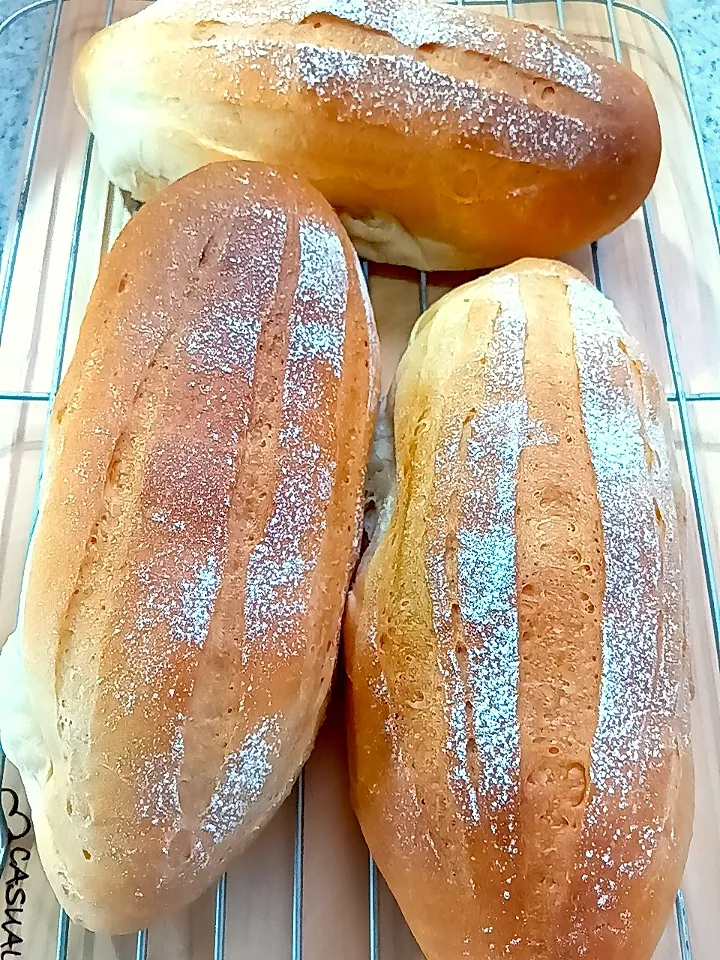 ミルクハース🥖チーズいり🧀美味しくできました。|さくらんぼさん