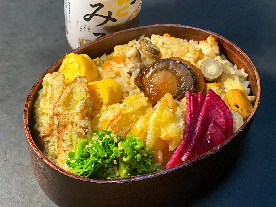 ホタテ味噌炊き込みご飯|レオンさん