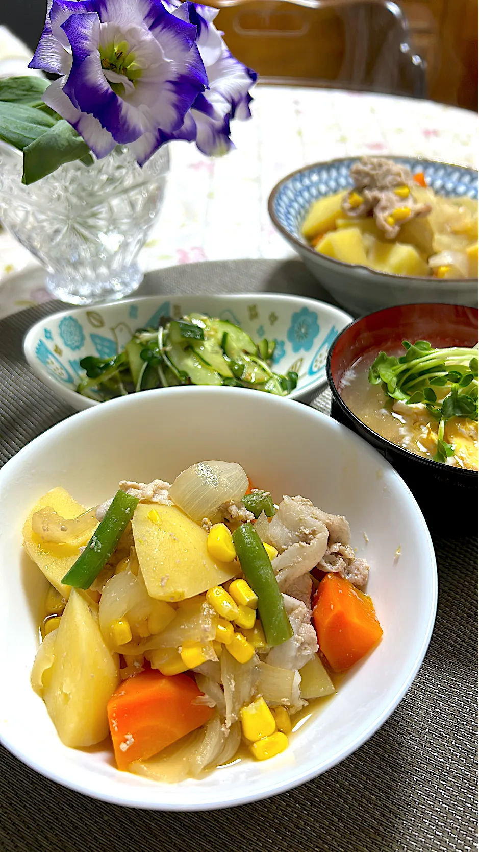 新ジャガで肉ジャガ 作りました|🍒ふみりん🍒さん