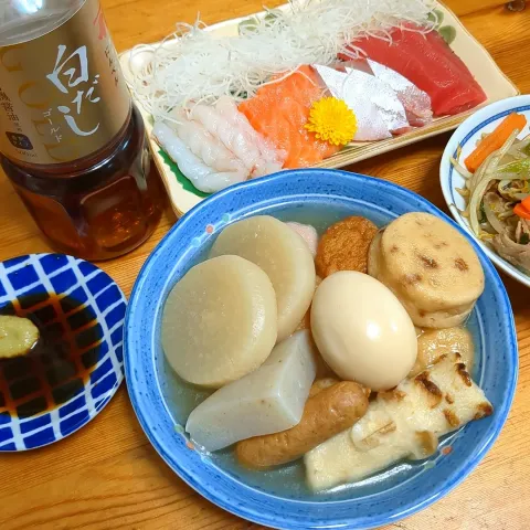 「白だしゴールド」を使ってみたSnapdishの料理・レシピ写真:モニター当選でいただいたにんべんの白だしで今夜はおでん🍢