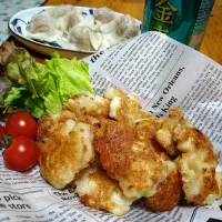 Guuママさんの料理 もっちりサクとろ〜♡やみつき食感♡長芋れんこん餅|とまと🍅さん